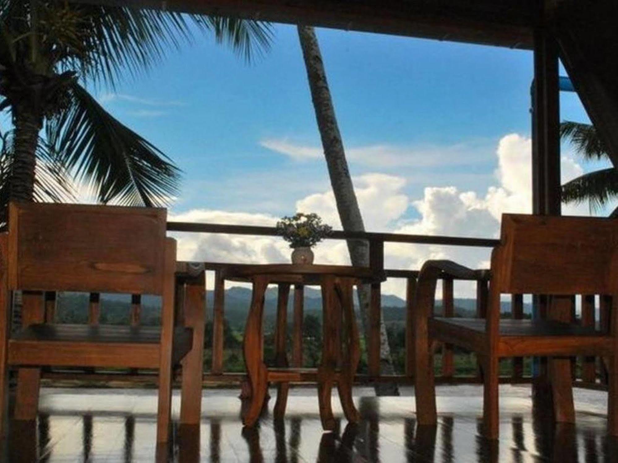 River Bank Resort Mae Sariang Eksteriør bilde
